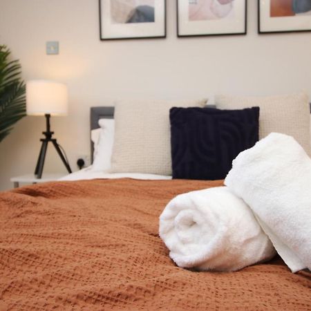 The Skyline - Luxury City Centre Flat With Designated Parking Кардифф Экстерьер фото
