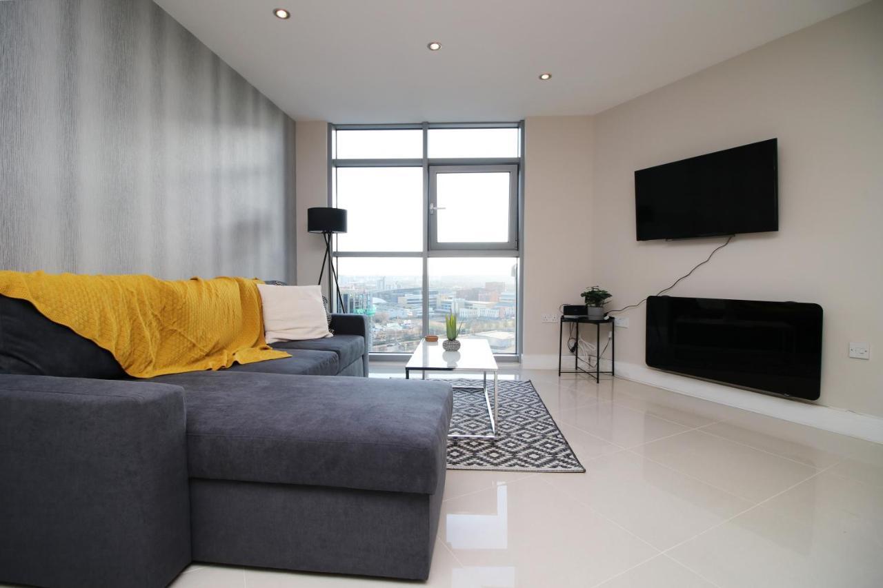 The Skyline - Luxury City Centre Flat With Designated Parking Кардифф Экстерьер фото