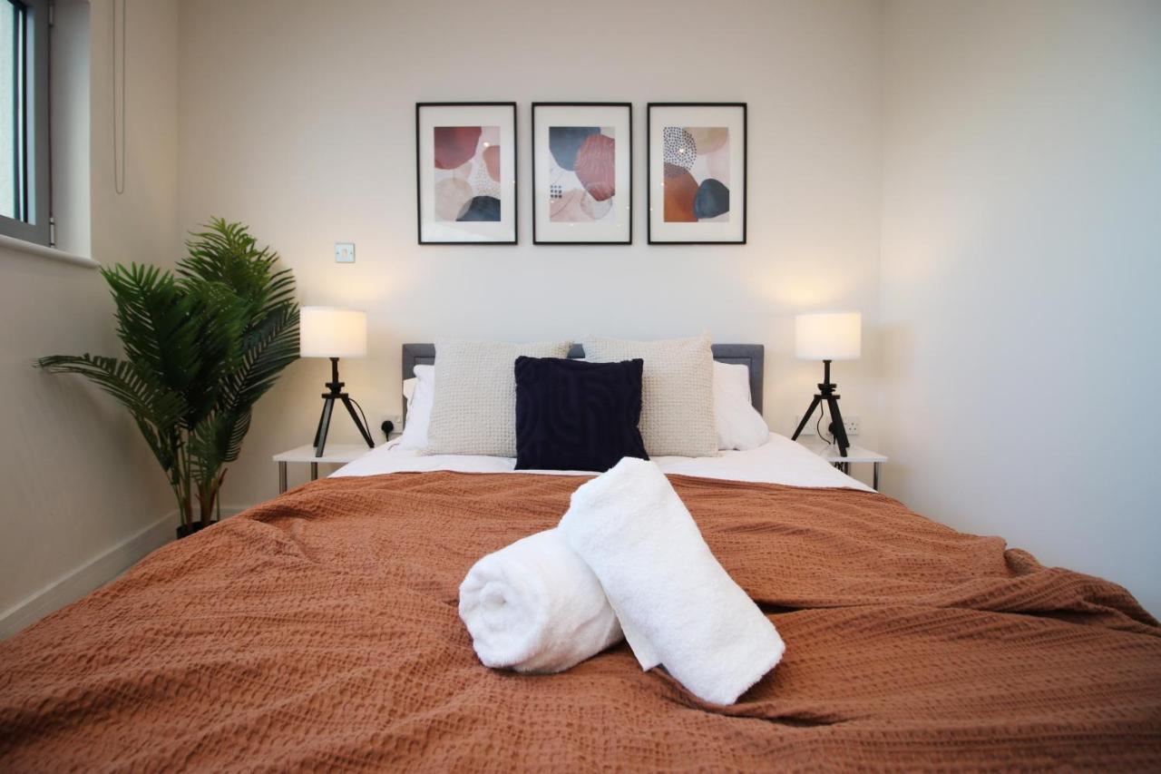 The Skyline - Luxury City Centre Flat With Designated Parking Кардифф Экстерьер фото