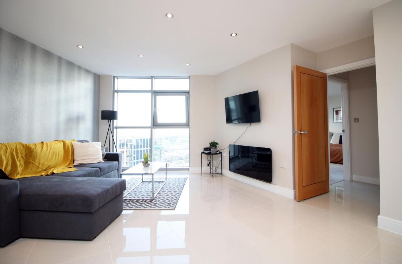 The Skyline - Luxury City Centre Flat With Designated Parking Кардифф Экстерьер фото