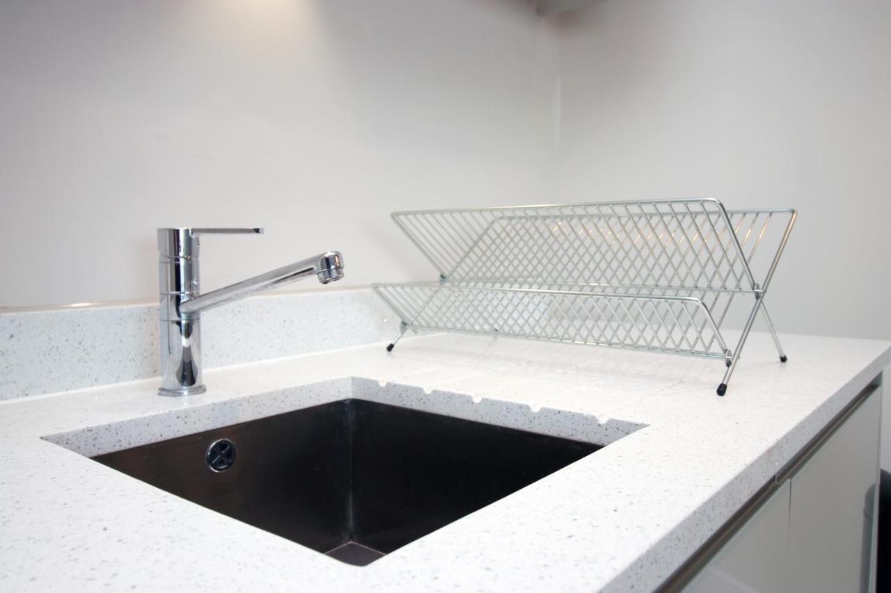 The Skyline - Luxury City Centre Flat With Designated Parking Кардифф Экстерьер фото