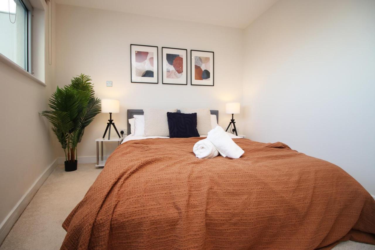 The Skyline - Luxury City Centre Flat With Designated Parking Кардифф Экстерьер фото